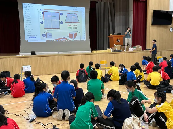 Microbit x 智能小車 逃出迷宮任務 