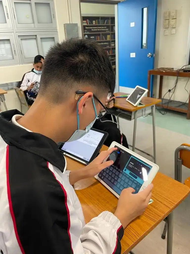 Swift Playgrounds trying